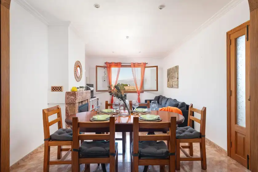Holiday rentals in Can kalet, Costitx