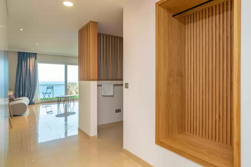 Holiday rentals in Villa luna suites, es Puigderrós