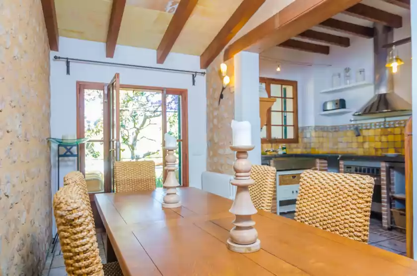 Holiday rentals in Can garrova, Sóller