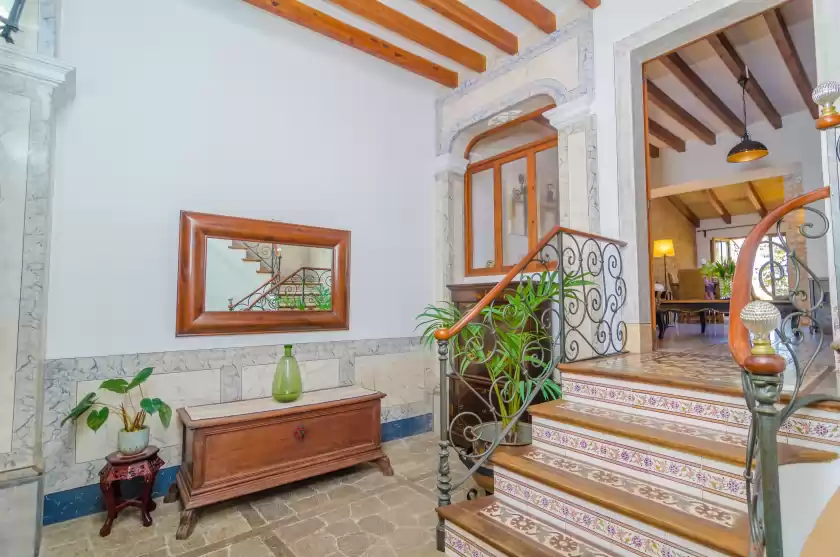 Holiday rentals in Can garrova, Sóller