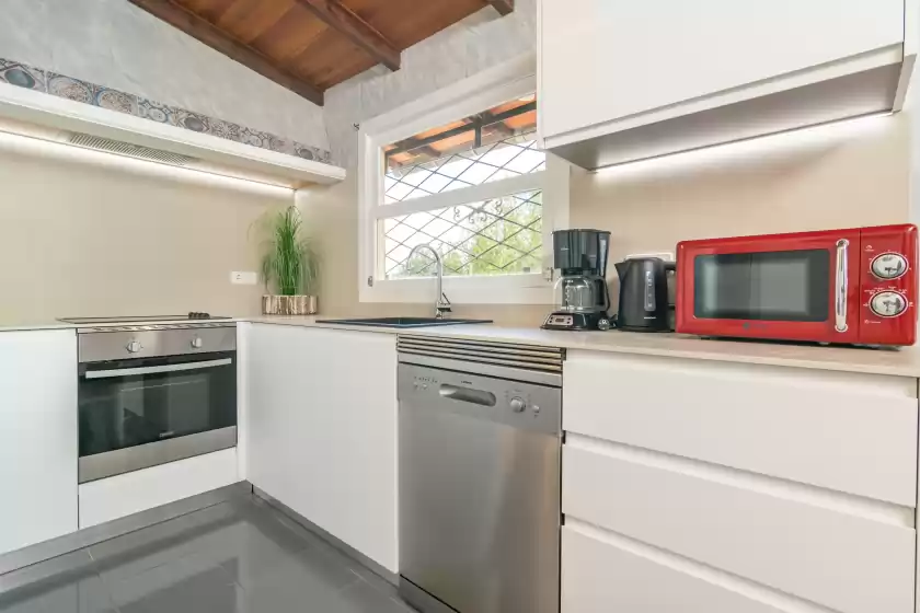 Holiday rentals in Refugi de les aguiles, Lloseta