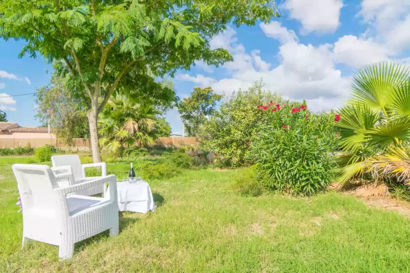 Holiday rentals in Refugi de les aguiles, Lloseta