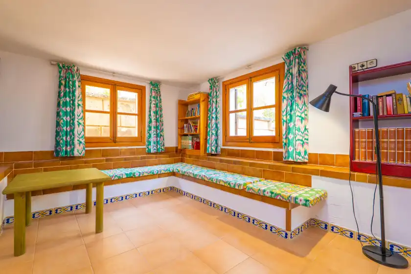 Holiday rentals in Can pere vell, Andratx