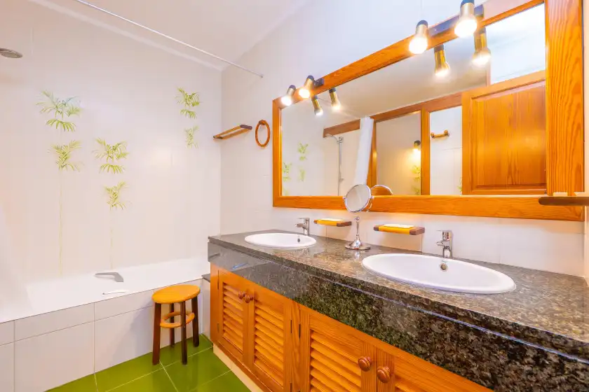 Holiday rentals in Can pere vell, Andratx