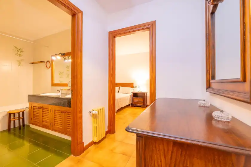 Holiday rentals in Can pere vell, Andratx