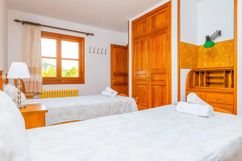 Holiday rentals in Can pere vell, Andratx