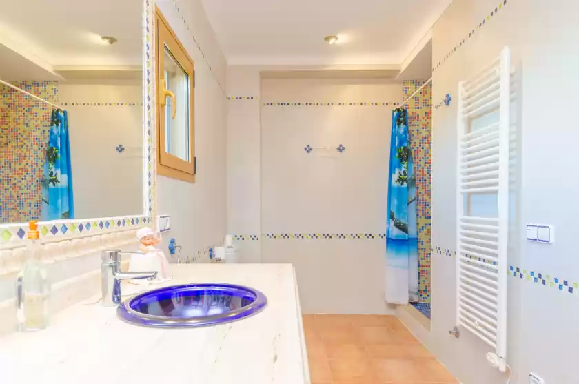 Holiday rentals in Na pont, Campos