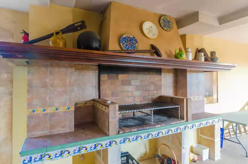 Holiday rentals in Na pont, Campos
