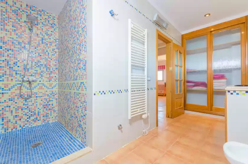 Holiday rentals in Na pont, Campos