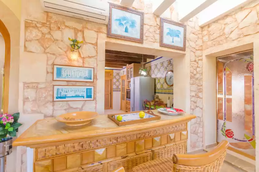 Holiday rentals in Na pont, Campos
