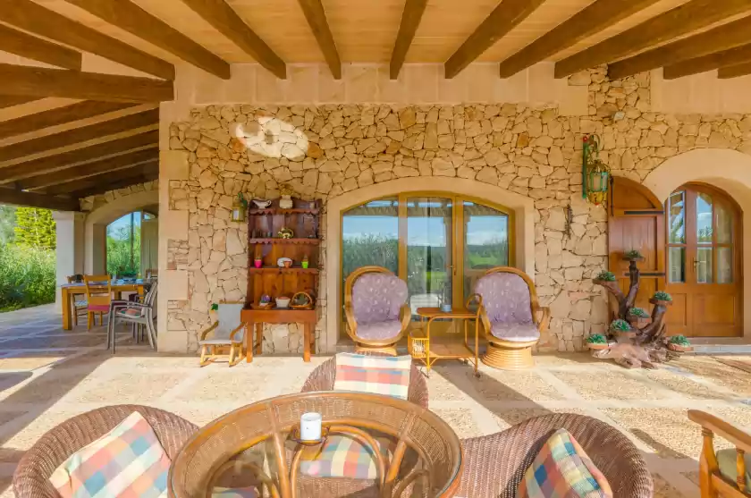 Holiday rentals in Na pont, Campos
