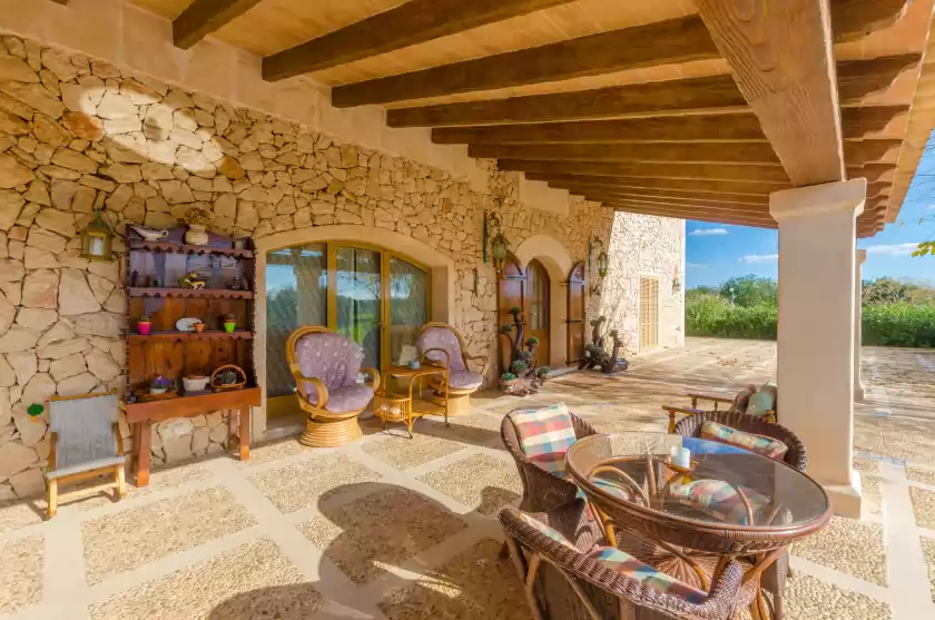 Holiday rentals in Na pont, Campos