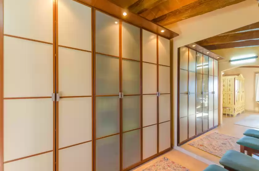 Holiday rentals in Na pont, Campos