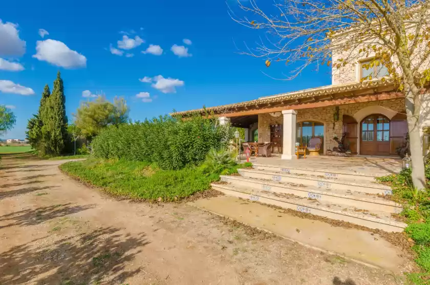 Holiday rentals in Na pont, Campos