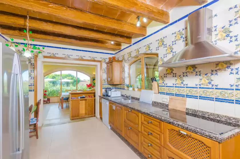 Holiday rentals in Na pont, Campos