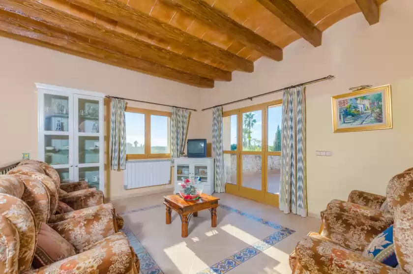 Holiday rentals in Na pont, Campos