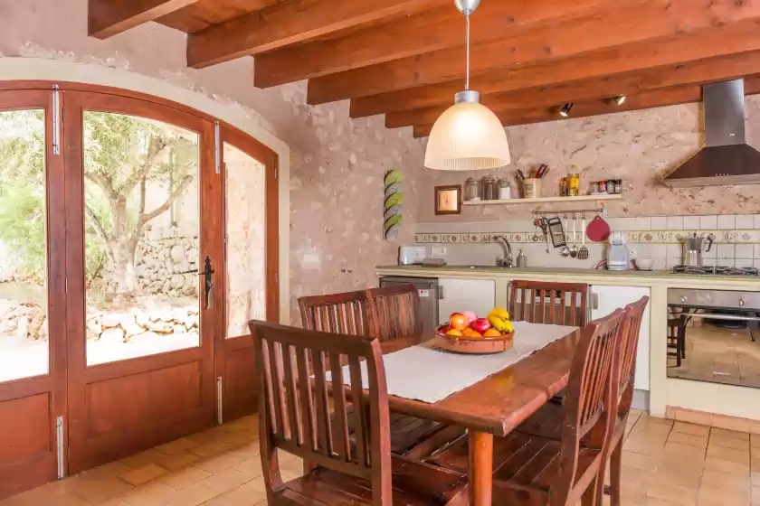 Holiday rentals in Can pina - eco pina -, Costitx