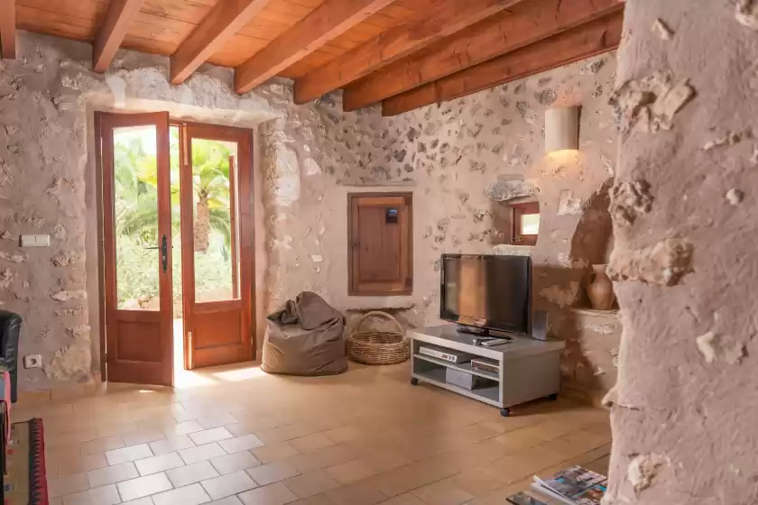 Holiday rentals in Can pina - eco pina -, Costitx