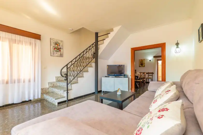 Holiday rentals in Can pedro ros, s'Illot-Cala Morlanda
