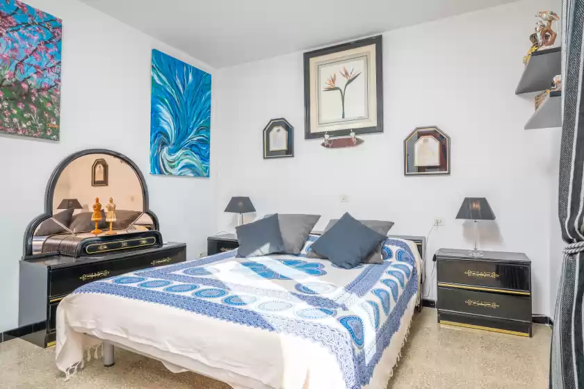 Holiday rentals in Villa xavier, Can Picafort