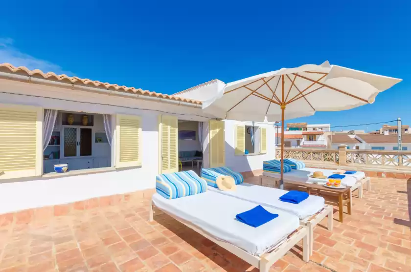 Holiday rentals in Can rosito, s'Illot-Cala Morlanda