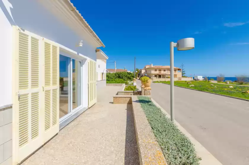 Holiday rentals in Can rosito, s'Illot-Cala Morlanda