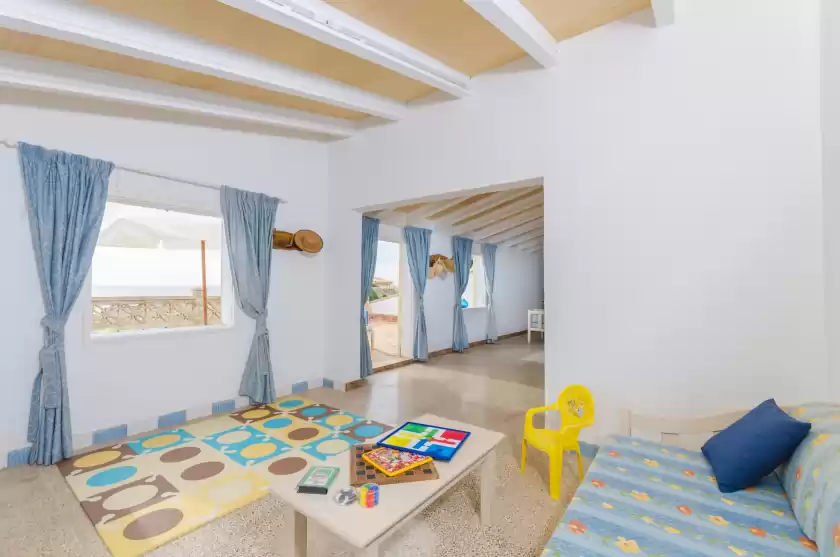 Holiday rentals in Can rosito, s'Illot-Cala Morlanda