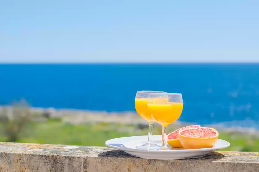 Holiday rentals in Can rosito, s'Illot-Cala Morlanda