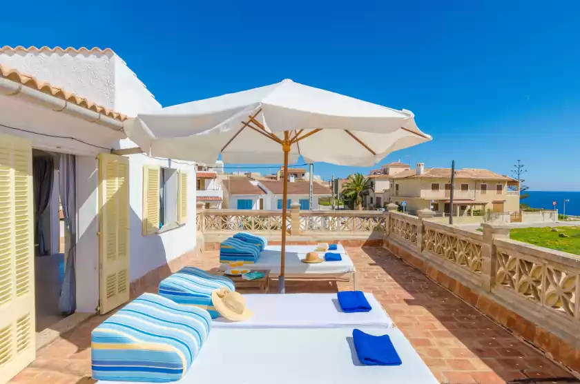 Holiday rentals in Can rosito, s'Illot-Cala Morlanda
