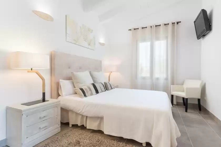 Holiday rentals in Sa finca, Muro