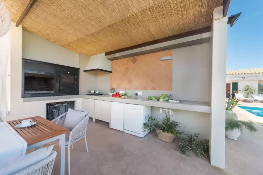 Holiday rentals in Sa finca, Muro