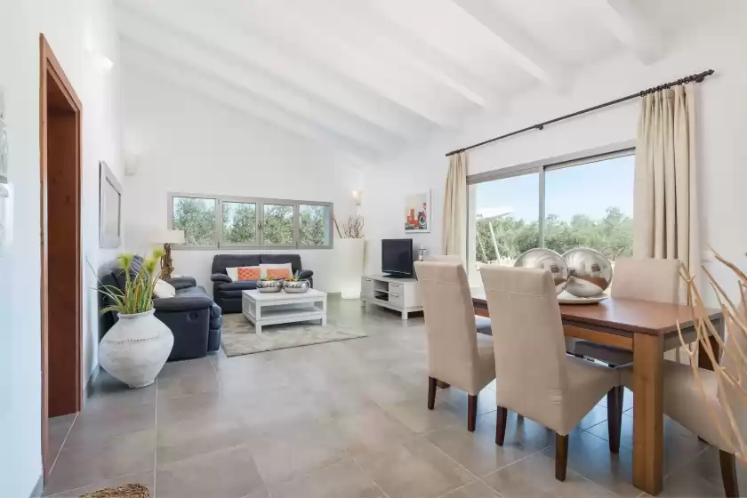 Holiday rentals in Sa finca, Muro