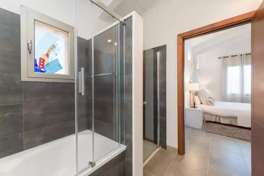 Holiday rentals in Sa finca, Muro