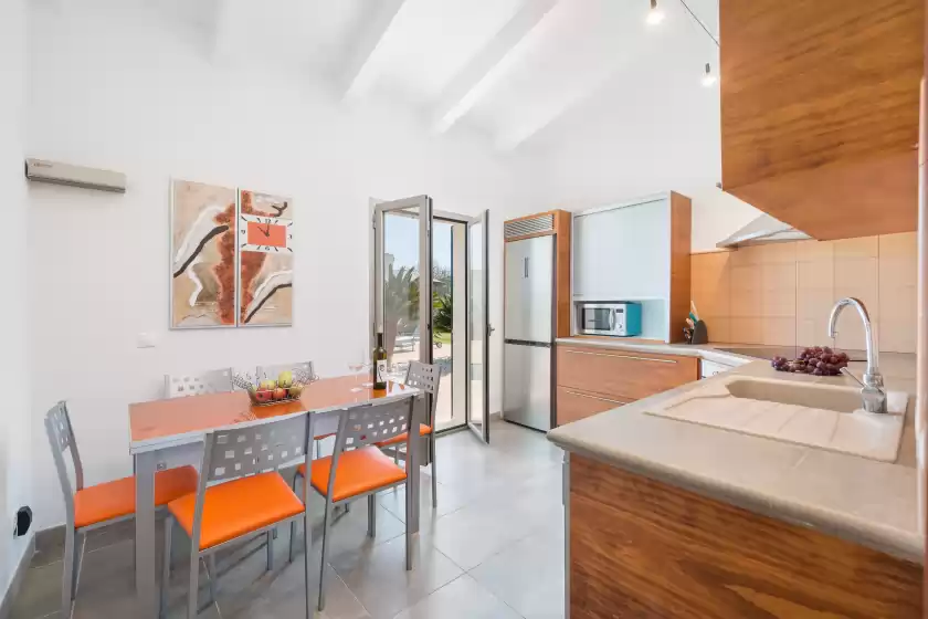 Holiday rentals in Sa finca, Muro