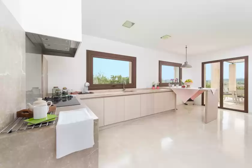 Holiday rentals in Can sal , Ariany