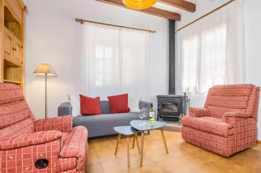 Holiday rentals in Can damia , s'Arracó