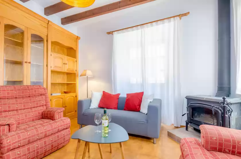 Holiday rentals in Can damia , s'Arracó