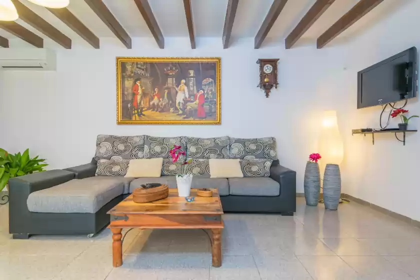 Holiday rentals in Can grau 24, Sencelles