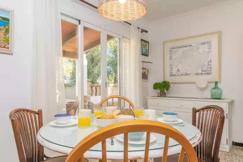 Holiday rentals in Sol i vent, Cala Llombards