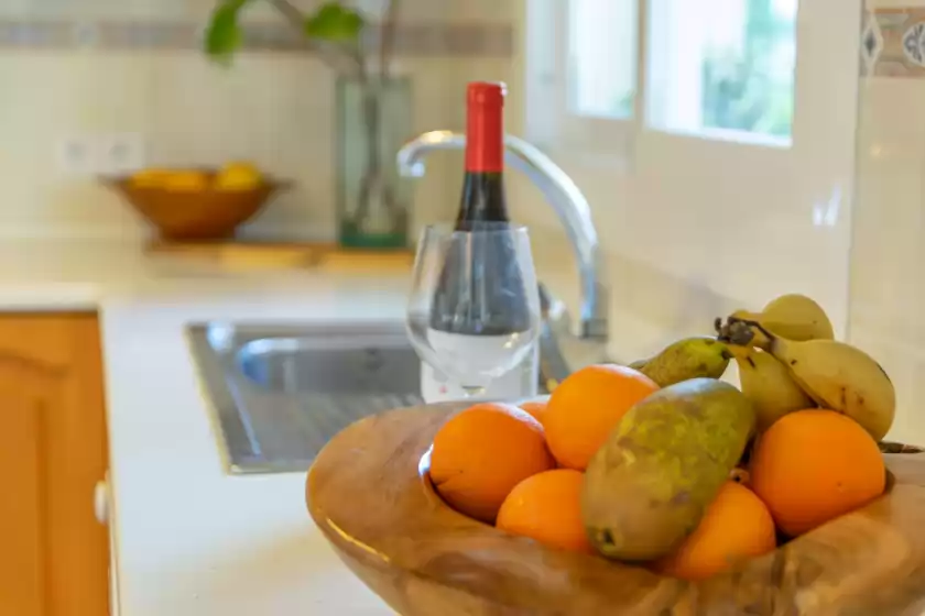 Holiday rentals in Sol i vent, Cala Llombards