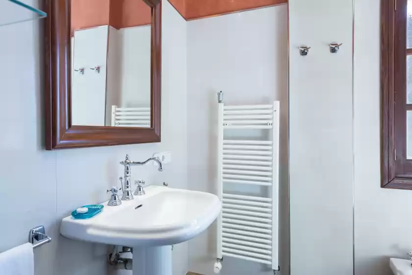 Holiday rentals in Monnaber nou-apartamento super, Campanet