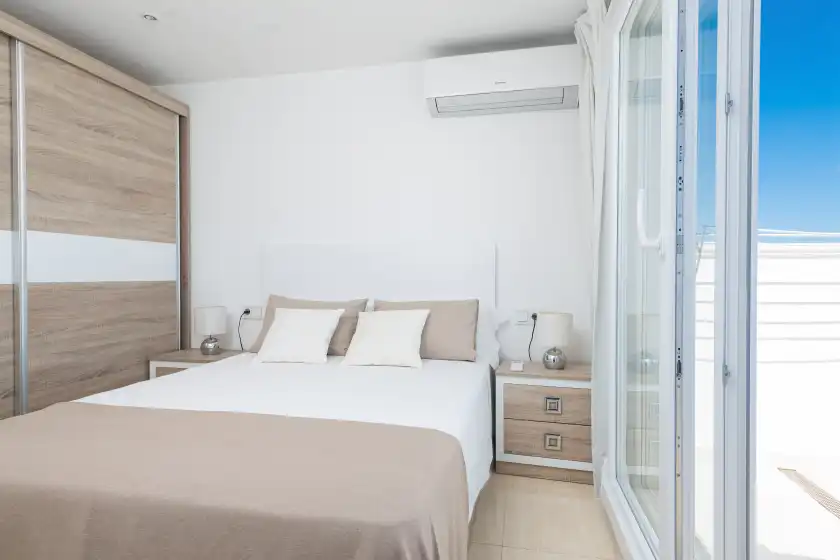 Alquiler vacacional en Luisamar sea view, s'Illot