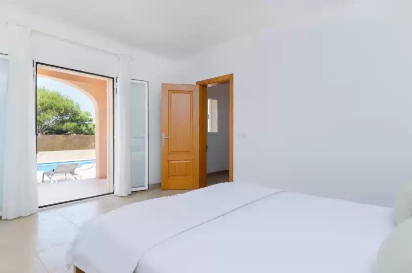 Holiday rentals in Dones d'aigua 11, s'Estanyol