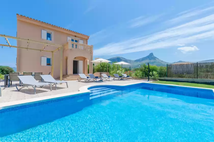 Holiday rentals in Dones d'aigua 11, s'Estanyol