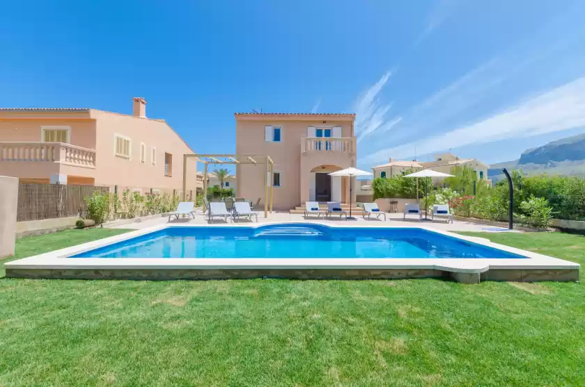 Holiday rentals in Dones d'aigua 11, s'Estanyol