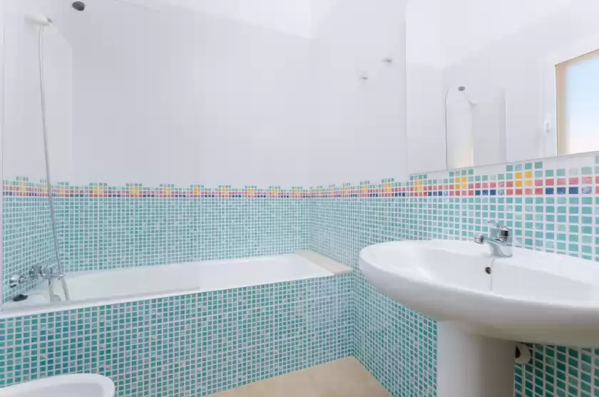 Holiday rentals in Dones d'aigua 11, s'Estanyol