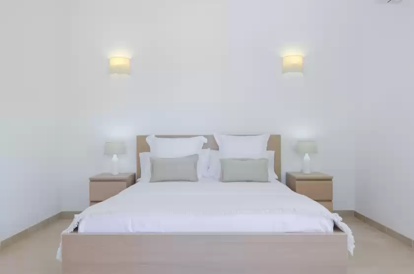 Holiday rentals in Dones d'aigua 11, s'Estanyol