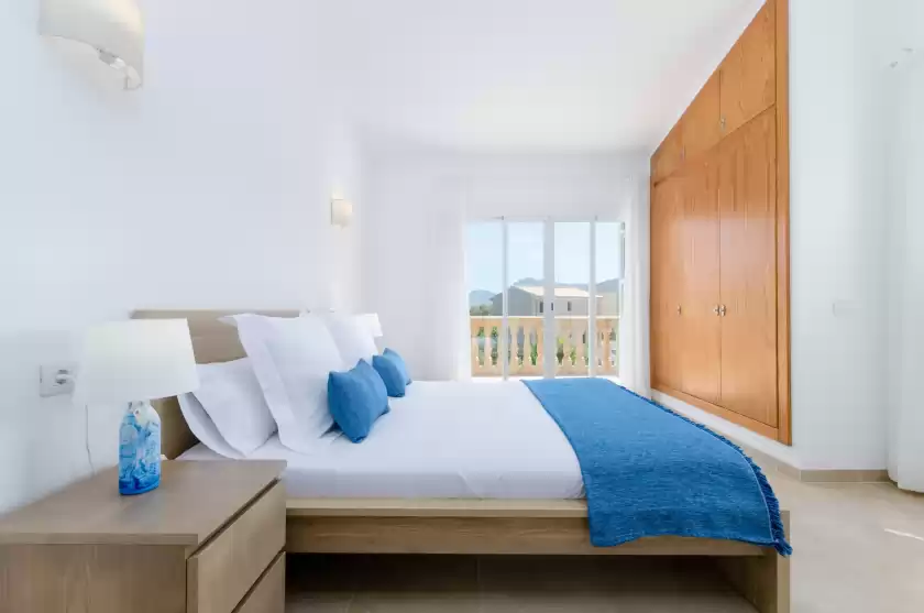 Holiday rentals in Dones d'aigua 11, s'Estanyol