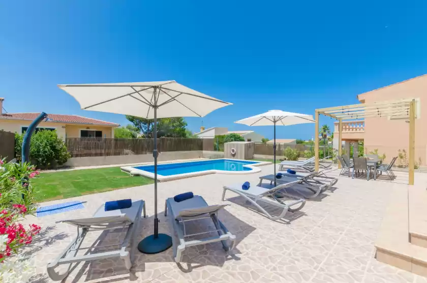 Holiday rentals in Dones d'aigua 11, s'Estanyol