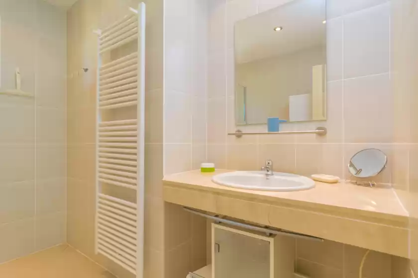 Location de vacances à Can clavell, Urbanització Montfarrutx